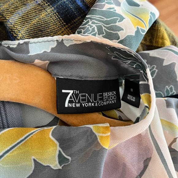 7TH AVENUE Floral Print High Neck Long Sleeve Blouse - Picture 5 of 5